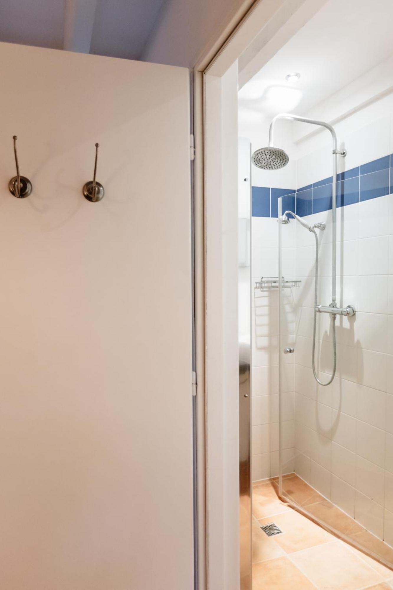 Le Domaine De L'Osage Hotel Pont-Saint-Esprit Room photo